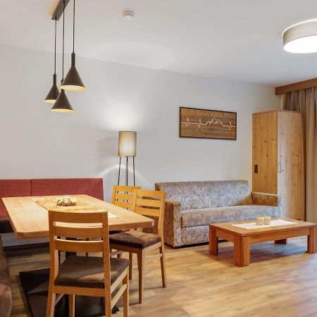 Apartment In Zillertal Arena Ski Area With Sauna Wald im Pinzgau Exterior photo